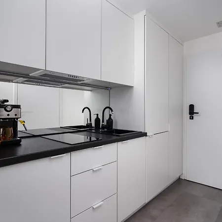 Wroc'love By Me &302 Legnicka Self Check-in 24h & Lift & Air Conditioning